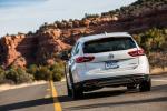 Buick Regal TourX 2017 года (NA)